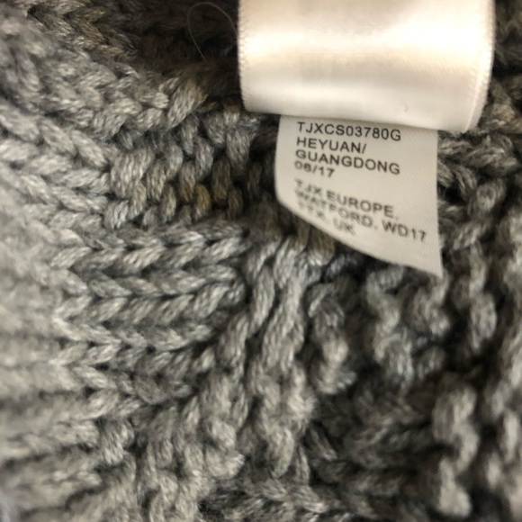 Max Studio Sweater Vest Grey Size L (14) - Picture 6 of 6